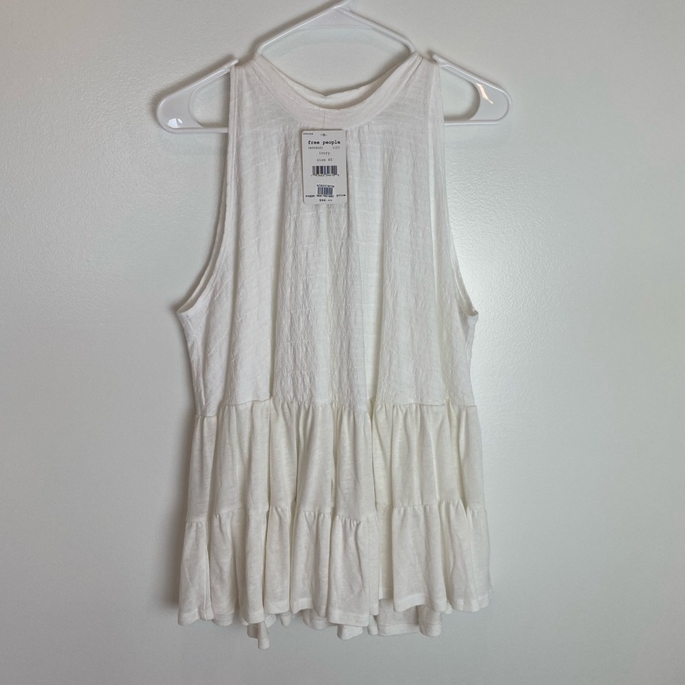 NWT | Free People flows tank top!